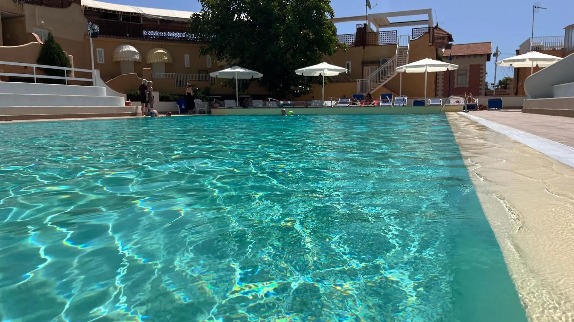 Apartment Ashur 163 - Mondello Palermo Italy